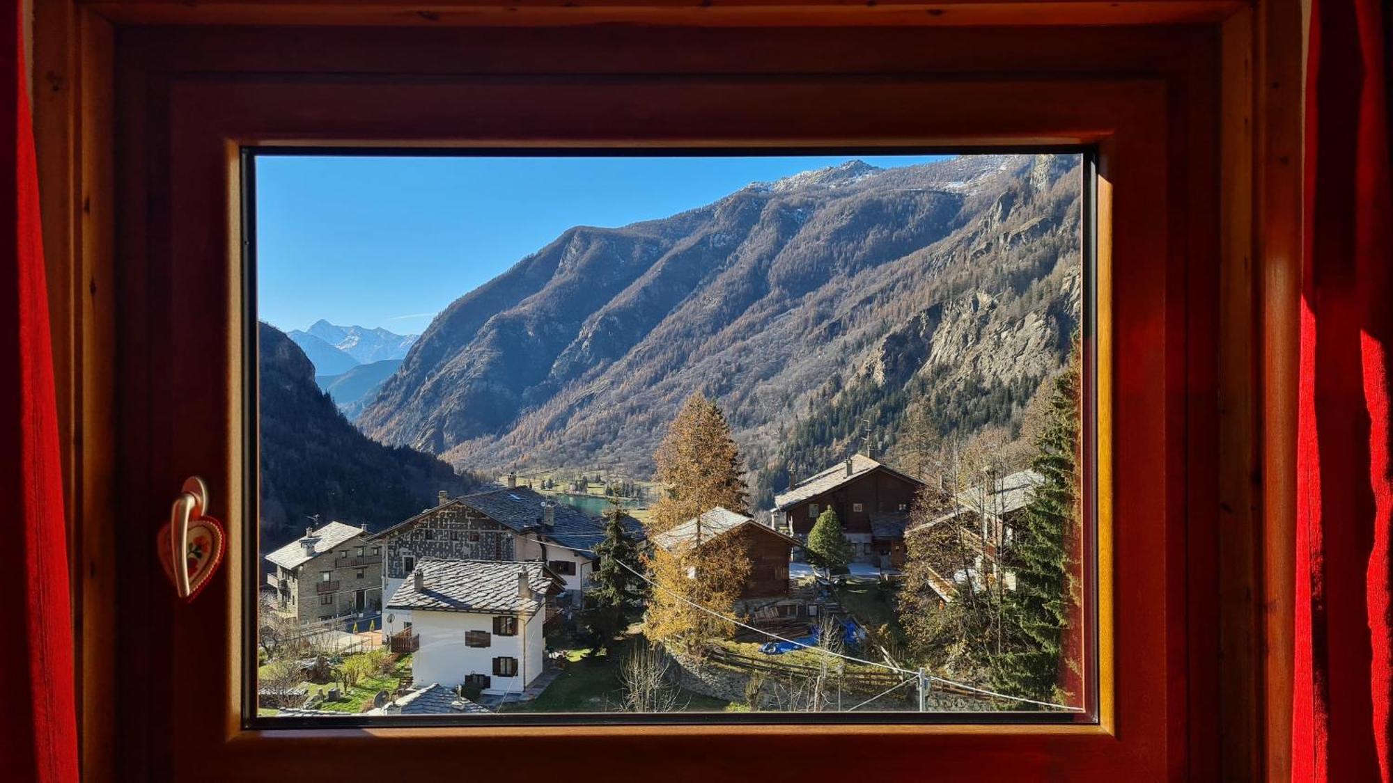 Appartement Chez Ferdinand à Valtournenche Extérieur photo